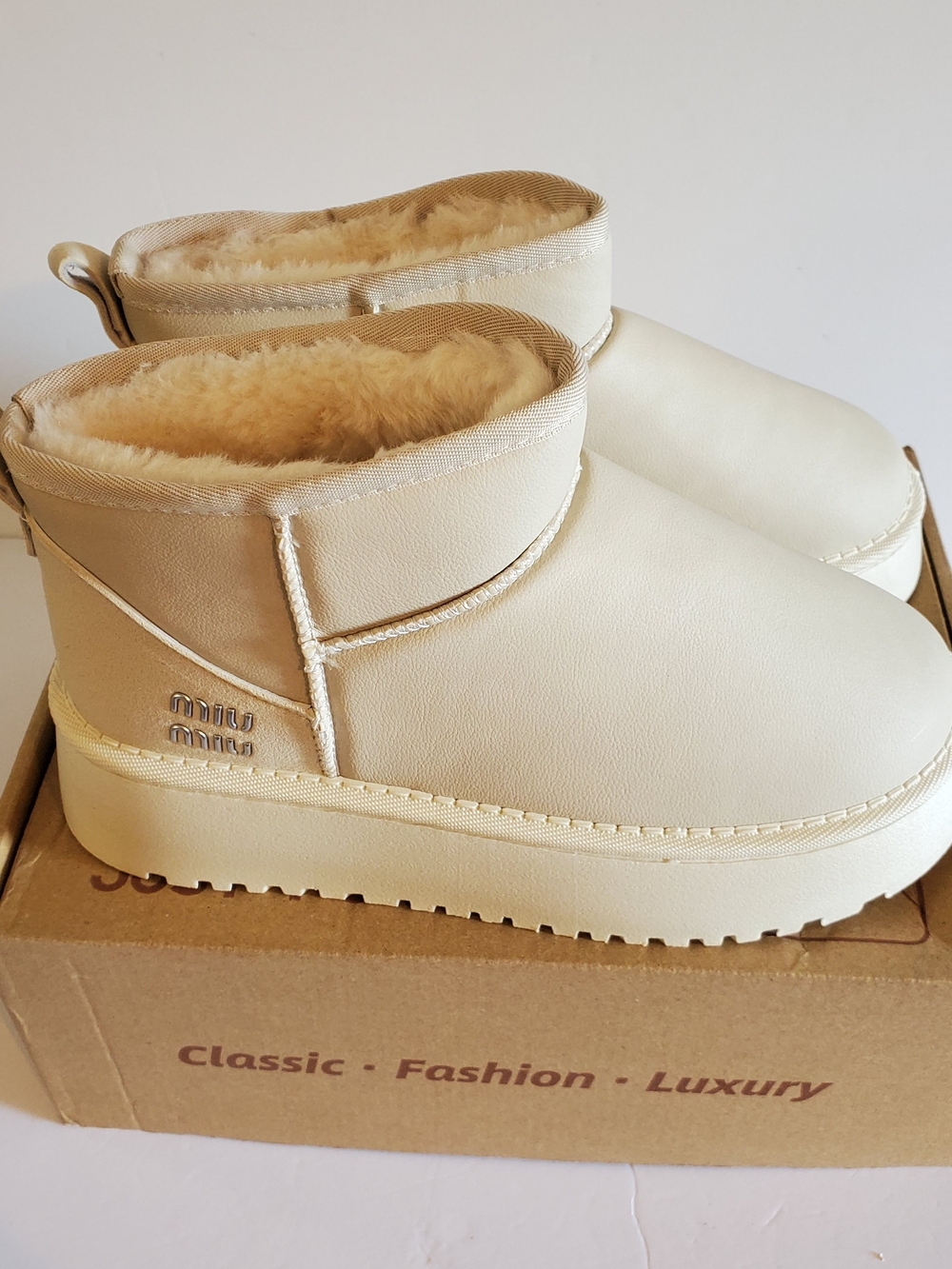 New Faux Fur Lined Slip-On Platform Ankle Boots Off-White